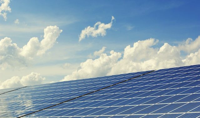 E se si rompe un pannello fotovoltaico Scopri le conseguenze e cosa fare